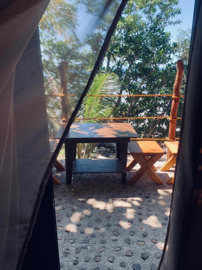 Cocovana Beach Resort (Adults Only) Бусуанга Екстериор снимка