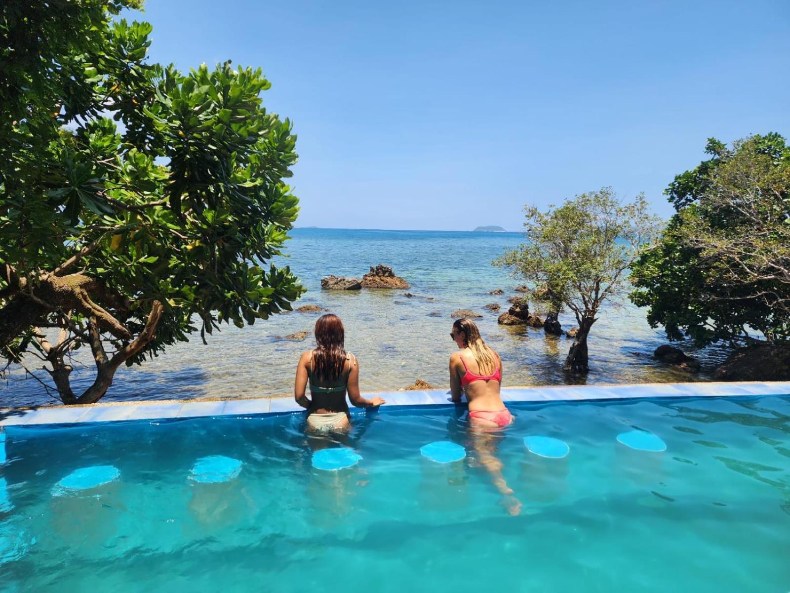 Cocovana Beach Resort (Adults Only) Бусуанга Екстериор снимка